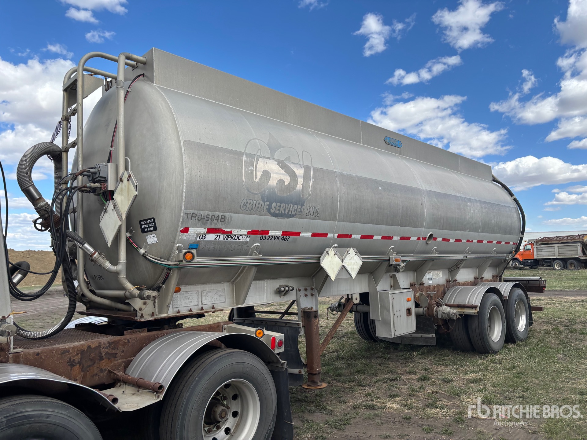 Photo of a 2006 Advance 8321 gal Super B-Train Pup