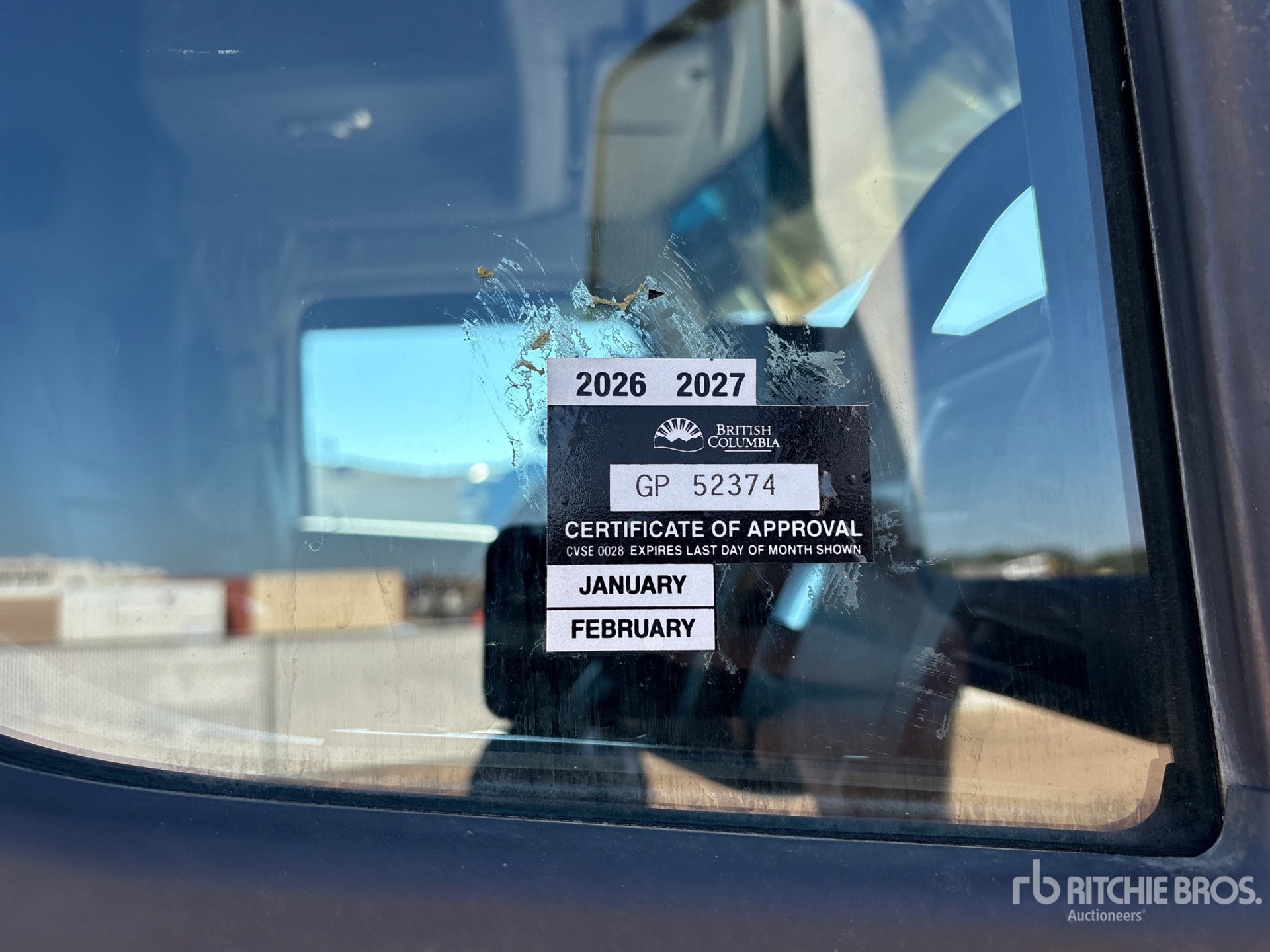 2025 Kenworth T880