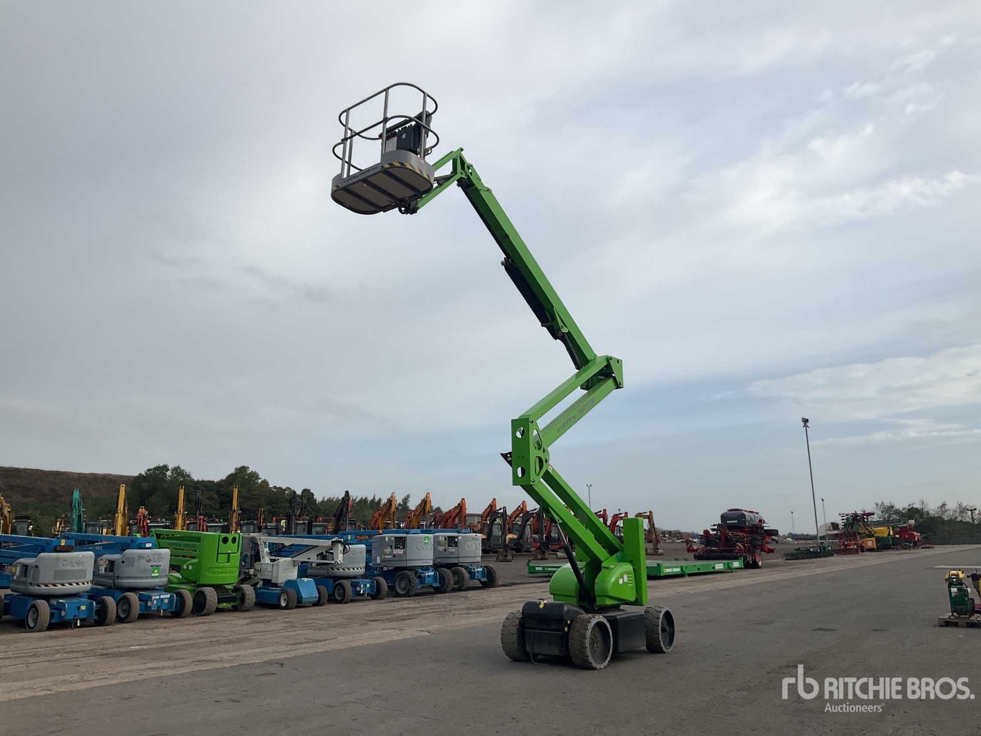 Photo of 2015 Niftylift HR17 NDE