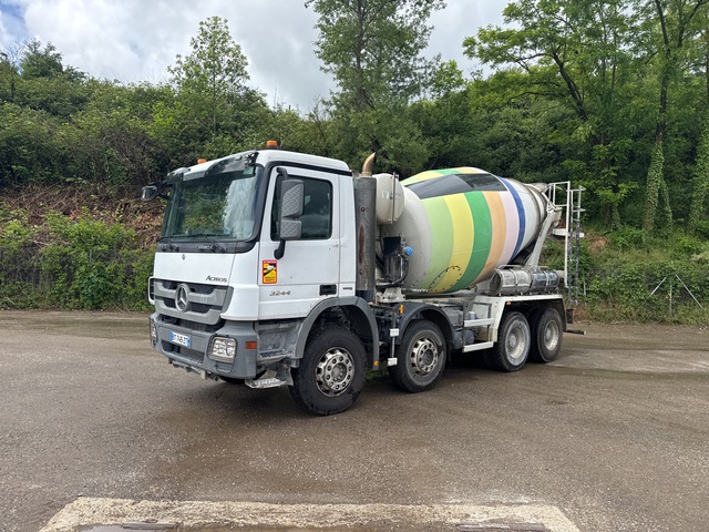 2011 Mercedes-Benz Actros 3244 8x4 Mixer Truck