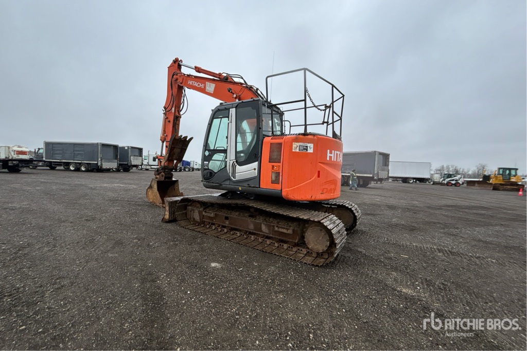 2013 Hitachi ZX135US-3 Tracked Excavator | Ritchie Bros. Auctioneers