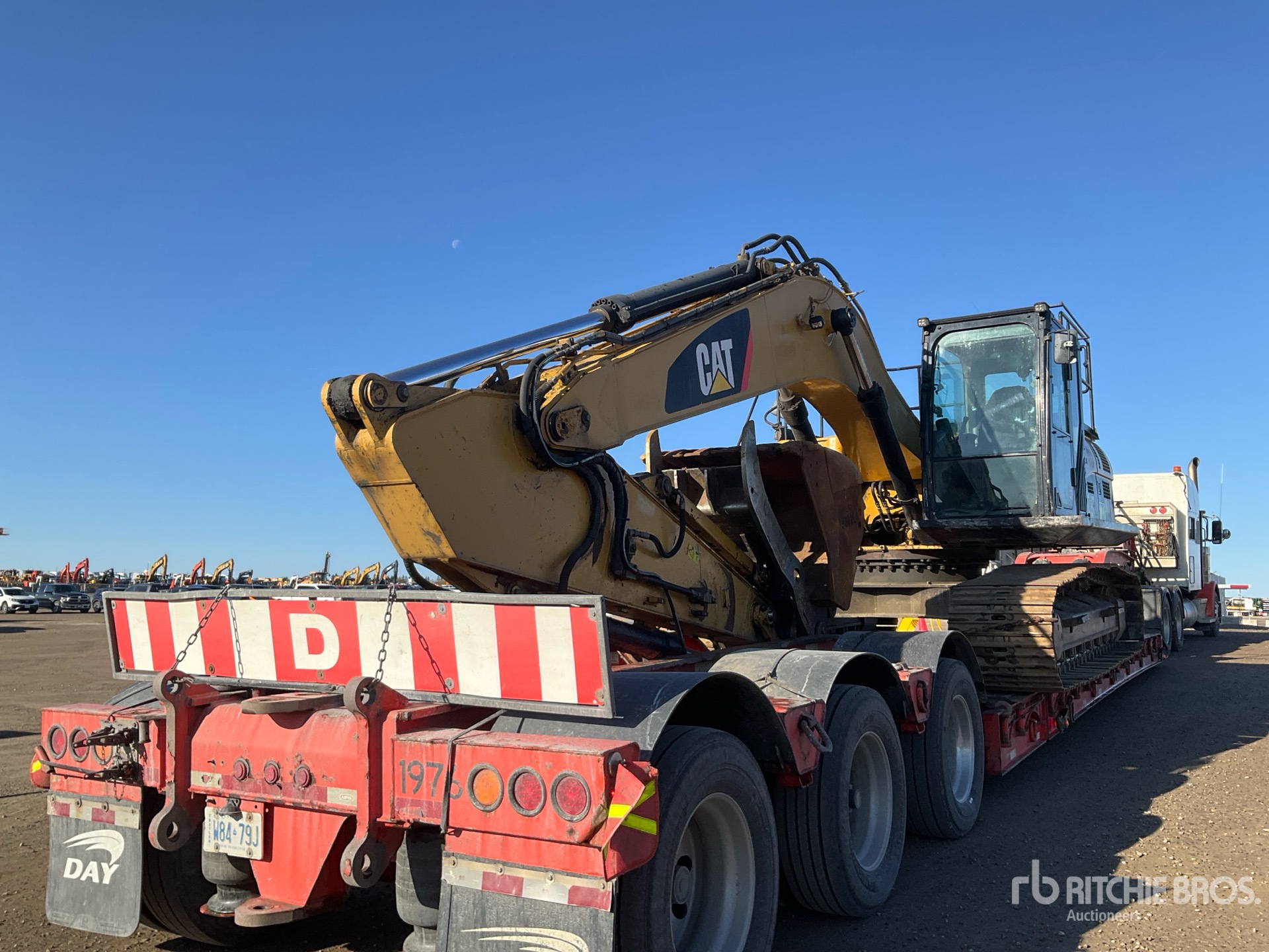 Photo of a 2011 Caterpillar 324D L