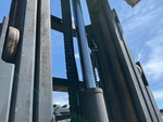 Hydraulics with Free Lift Cylinder