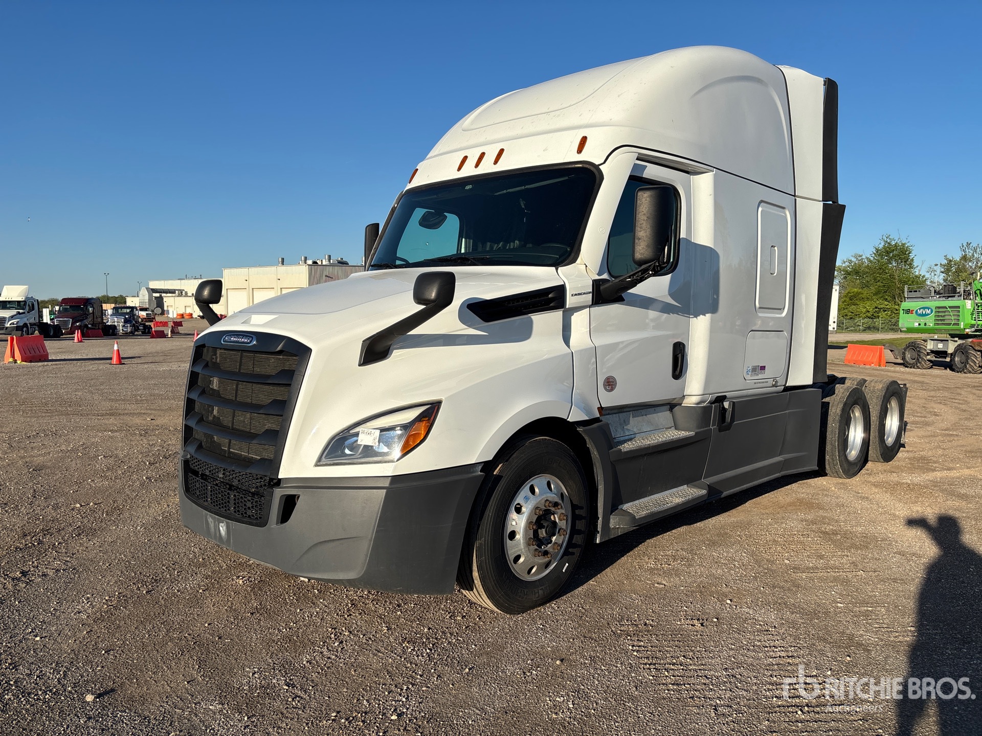 Photo of a 2023 Freightliner CASCADIA 126