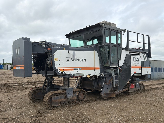 2017 Wirtgen W2200SM Tracked Cold Planer 2017 Wirtgen W2200SM Tracked Cold Planer