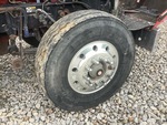 4 Underbody - Truck with Right Steer Tire