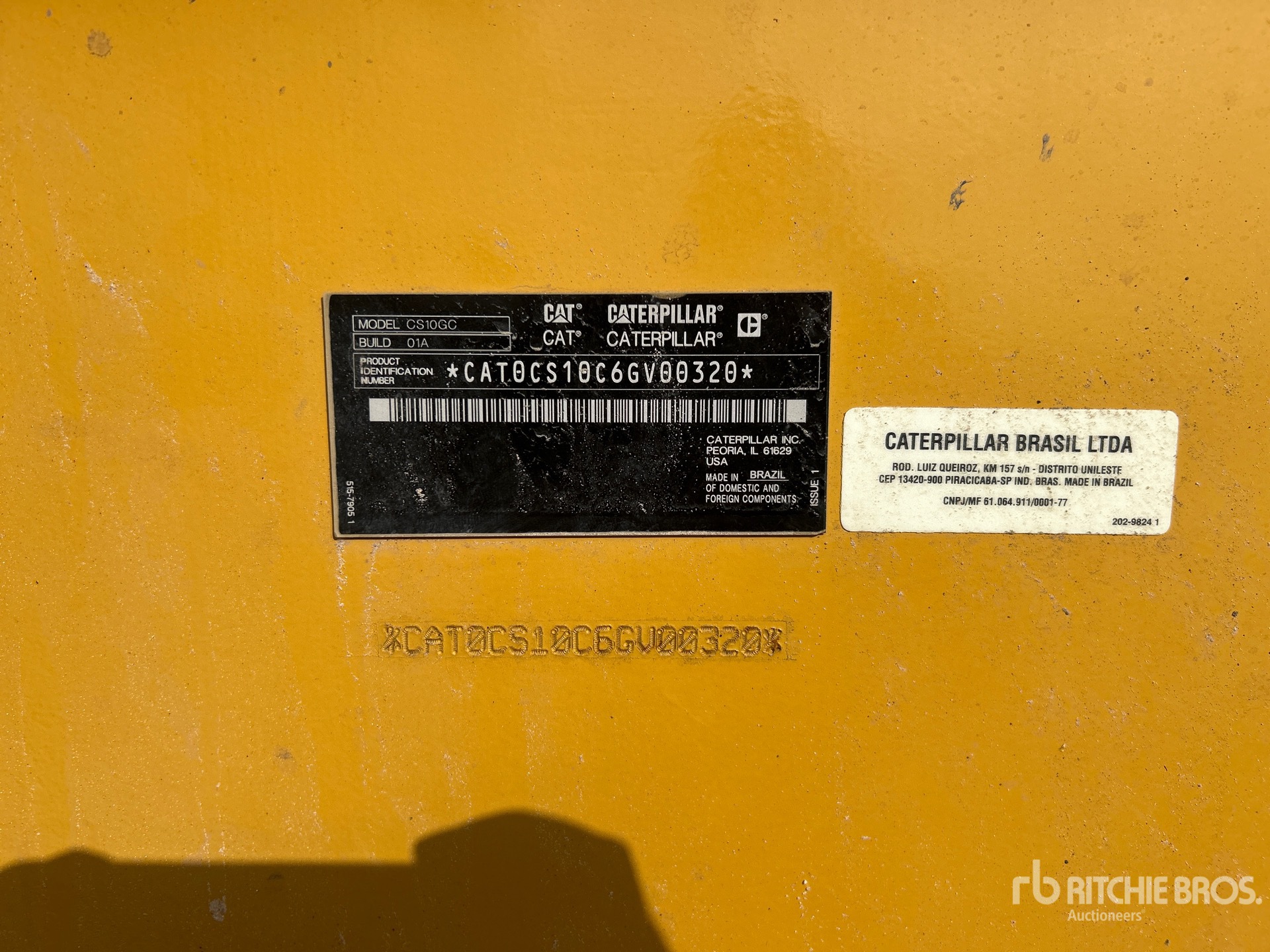 Photo of a 2024 Caterpillar CS10GC