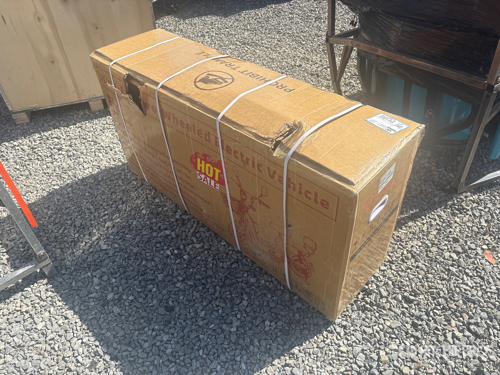 General Appearance with Picture, Left Rear Corner