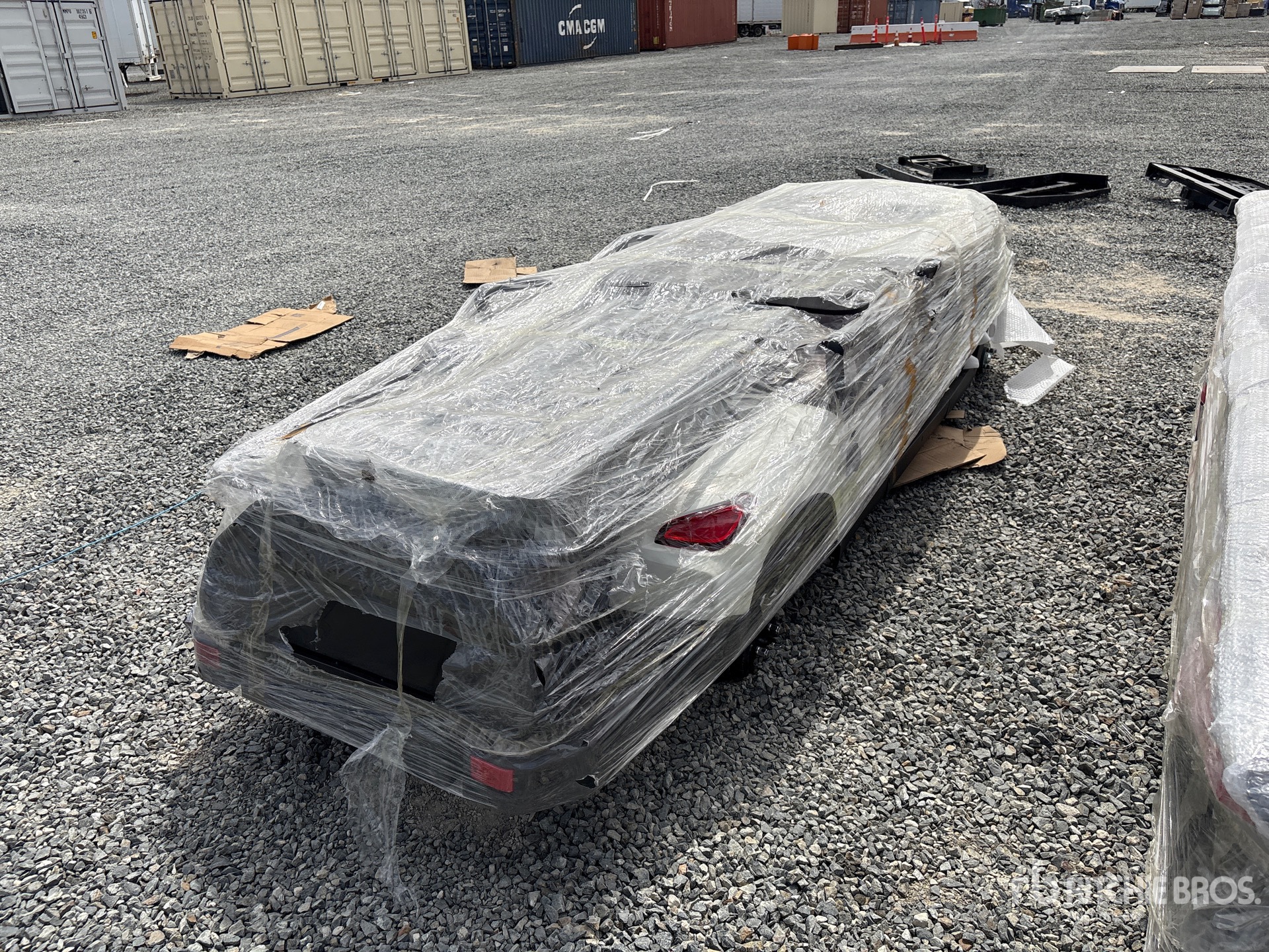 General Appearance with Picture, Right Rear Corner