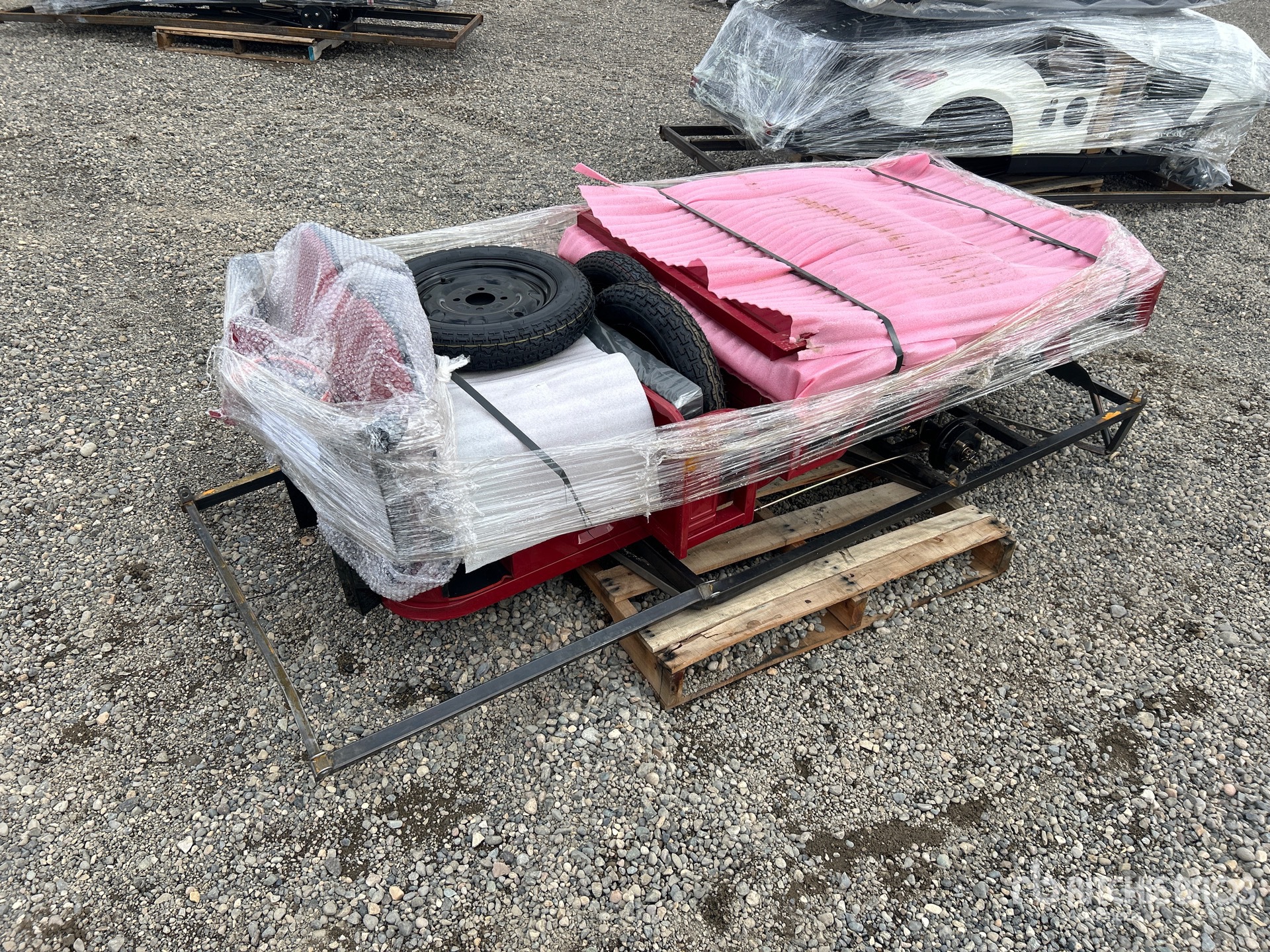 General Appearance with Picture, Left Rear Corner