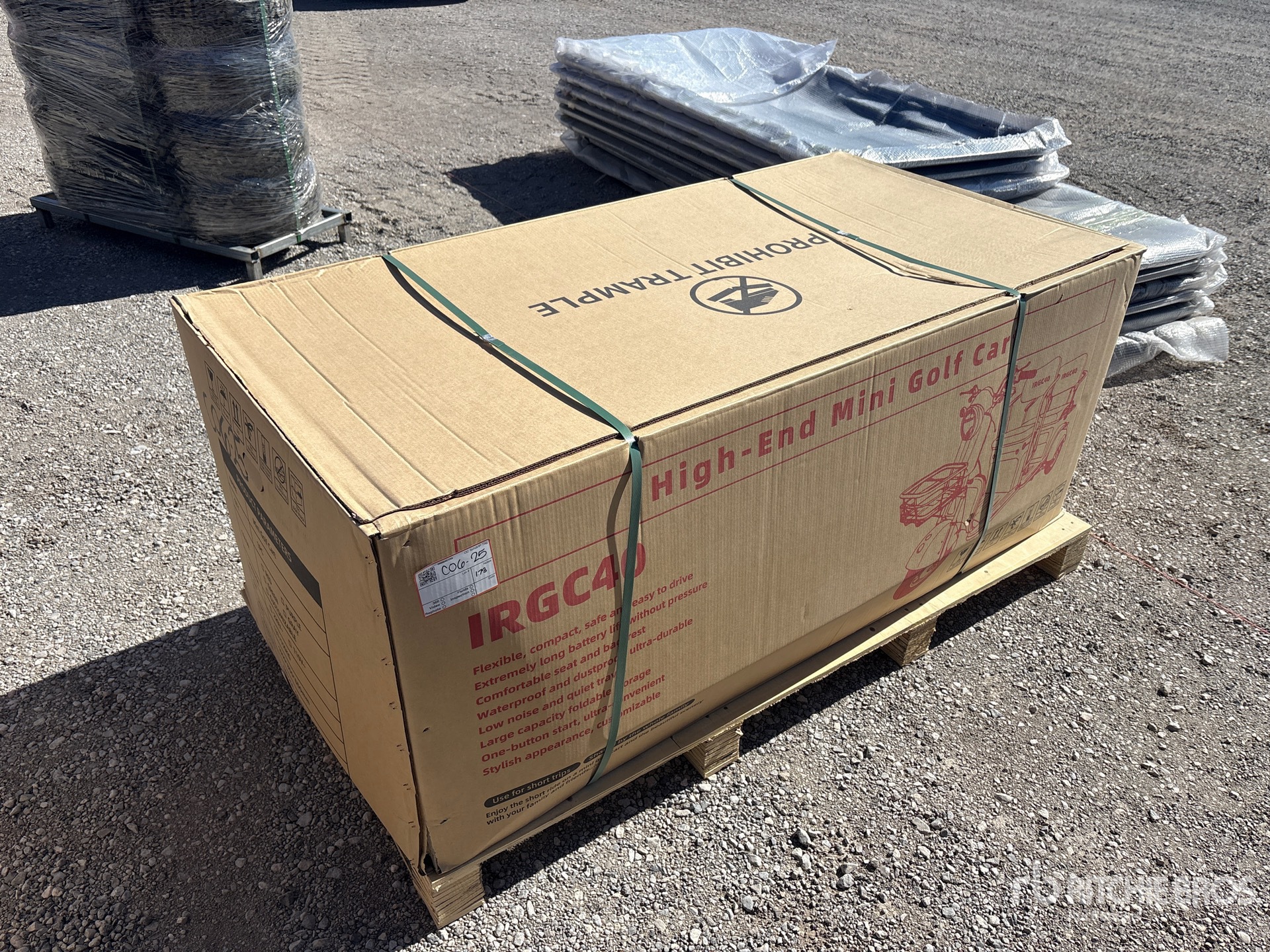 General Appearance with Picture, Right Rear Corner