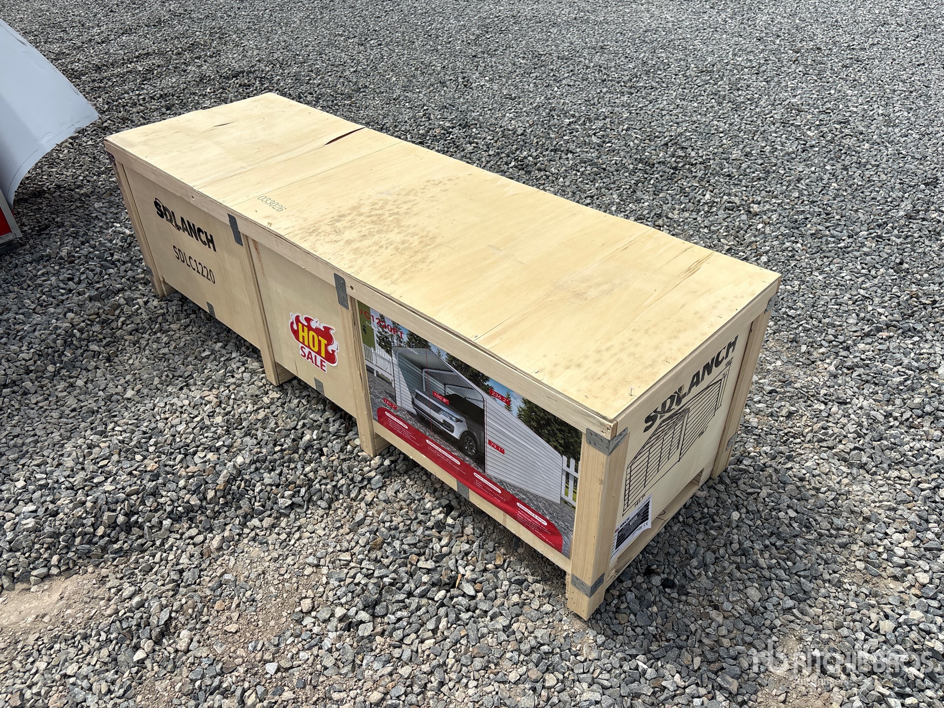 General Appearance with Picture, Right Rear Corner