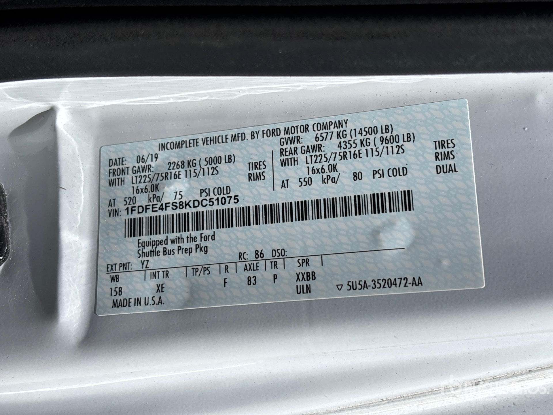 General Appearance with Serial Number / VIN