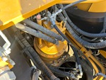 Hydraulics with Hydraulic Center Swivel