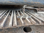 Undercarriage with Left Grouser Height