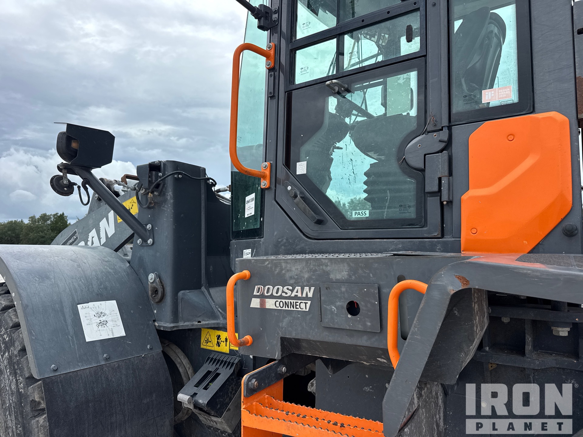 2022 Doosan DL220-7