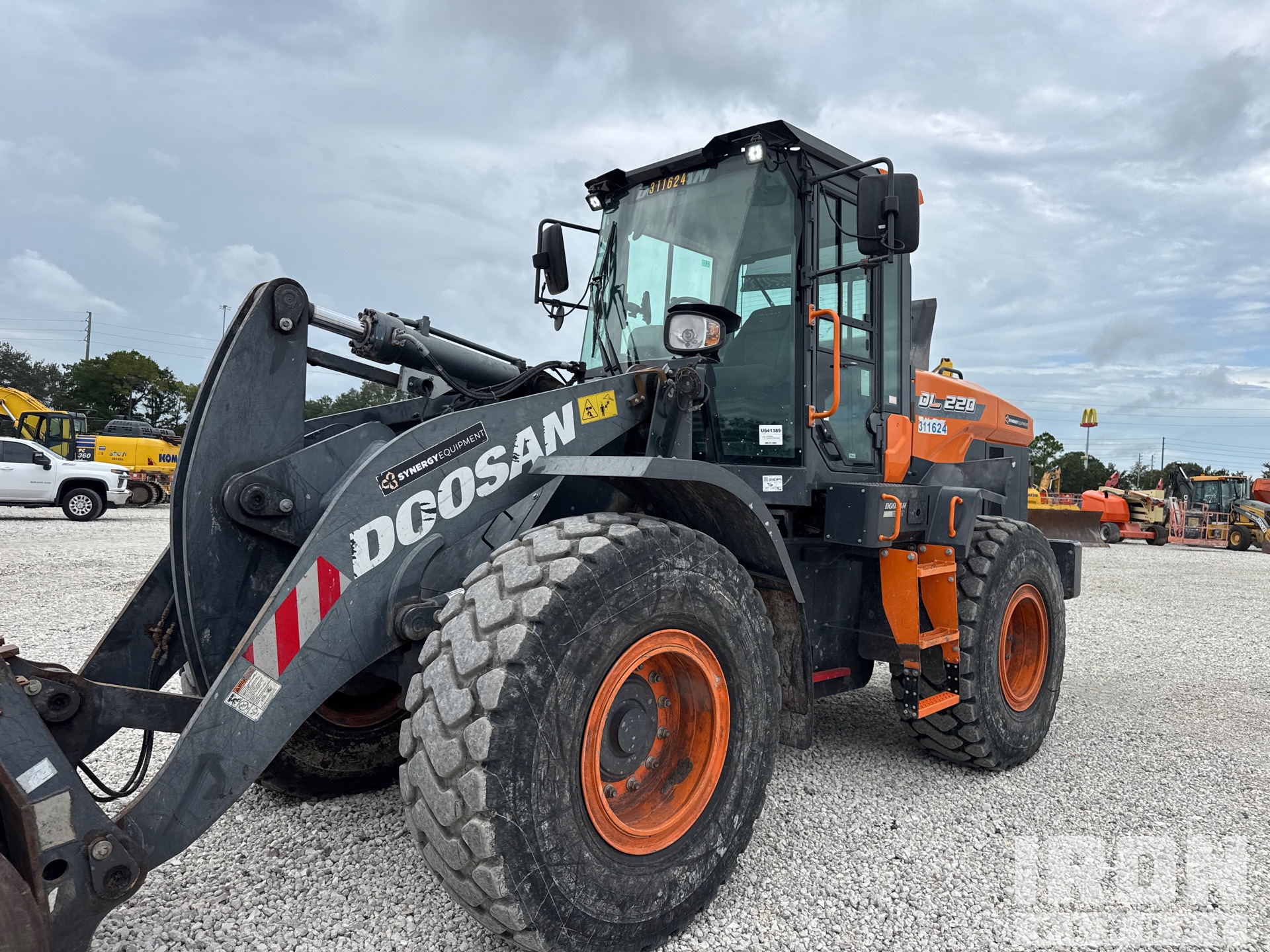2022 Doosan DL220-7