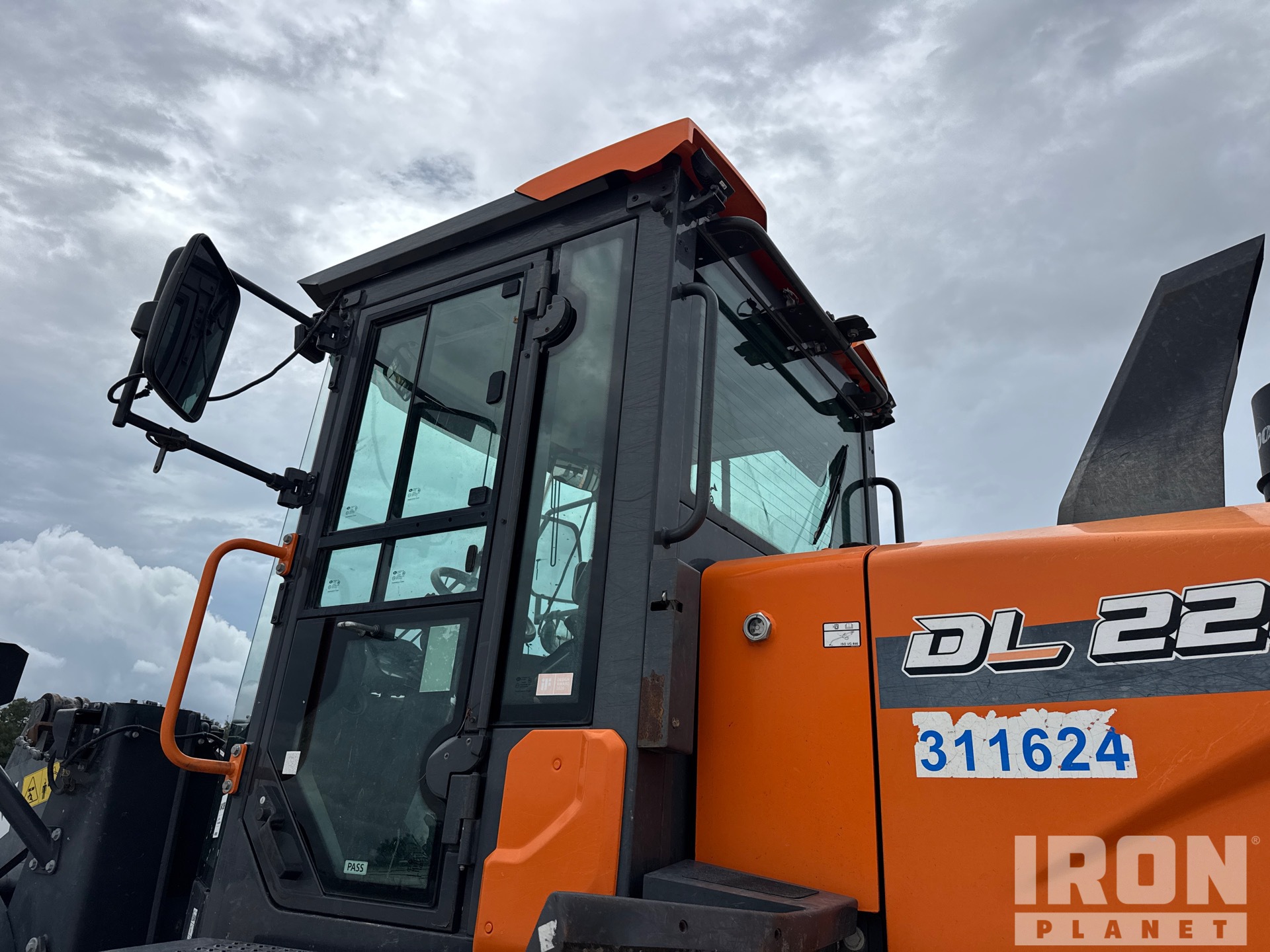 2022 Doosan DL220-7