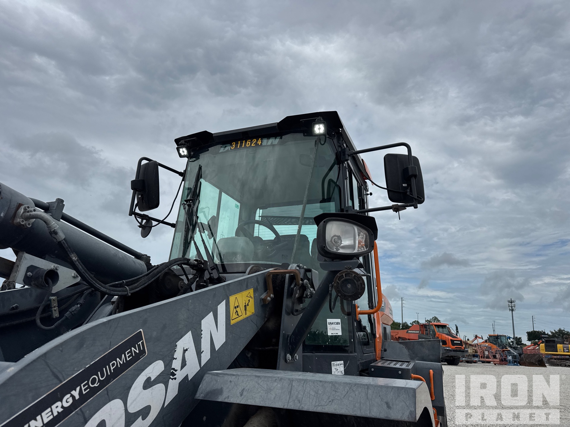 2022 Doosan DL220-7