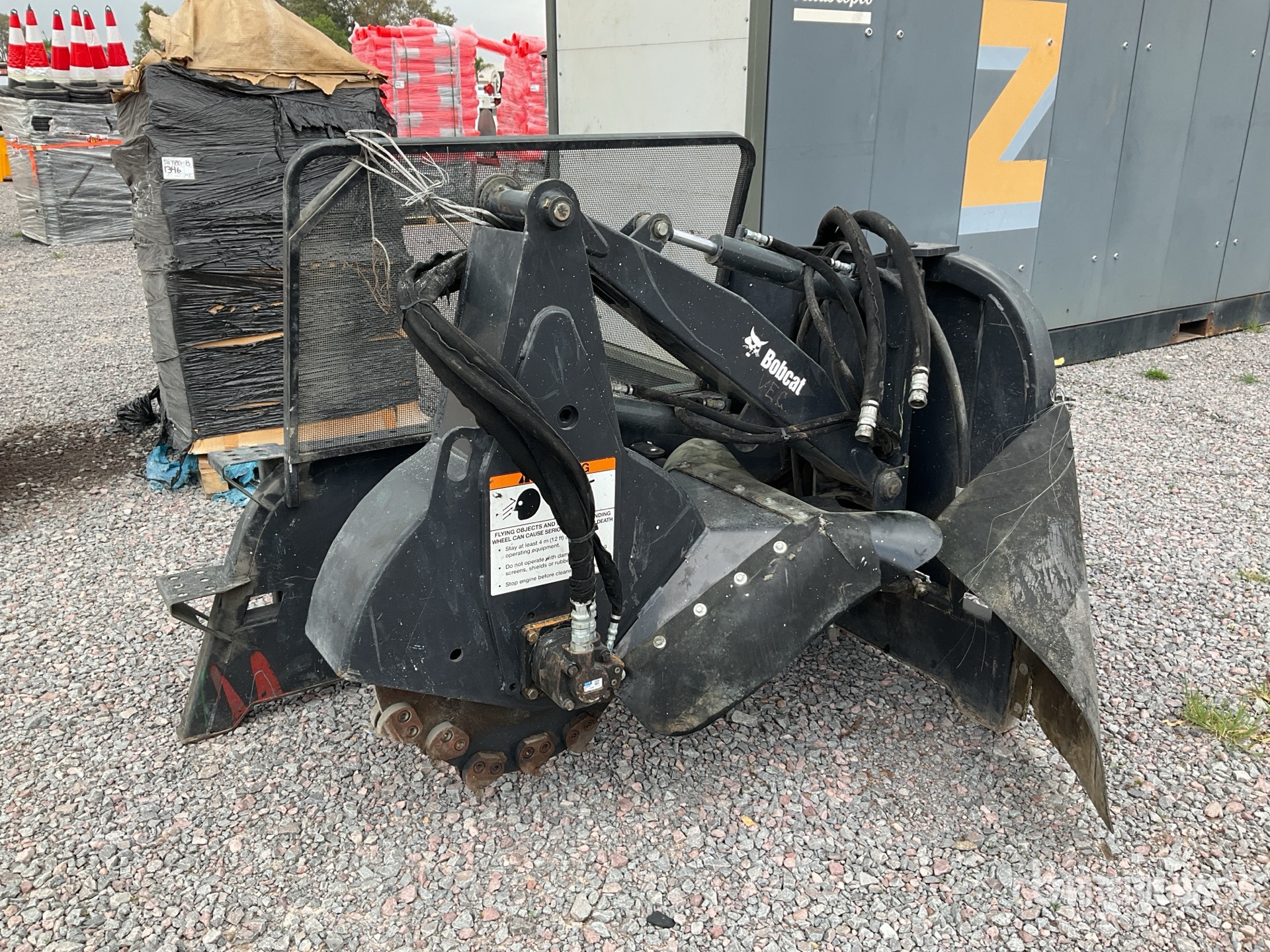 General Appearance with Picture, Left Rear Corner