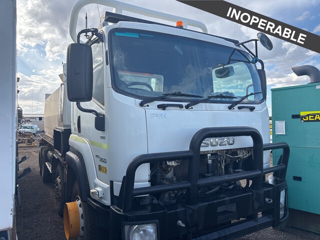 2020 Isuzu FYH 350 16500 L 8x4 Twin-Steer Water Truck (Inoperable) 2020 Isuzu FYH 350 16500 L 8x4 Twin-Steer Water Truck (Inoperable)