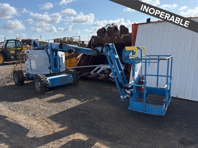 2002 Genie Z 34/22 IC 4WD Diesel Telescopic Boom Lift (Inoperable) 2002 Genie Z 34/22 IC 4WD Diesel Telescopic Boom Lift (Inoperable)