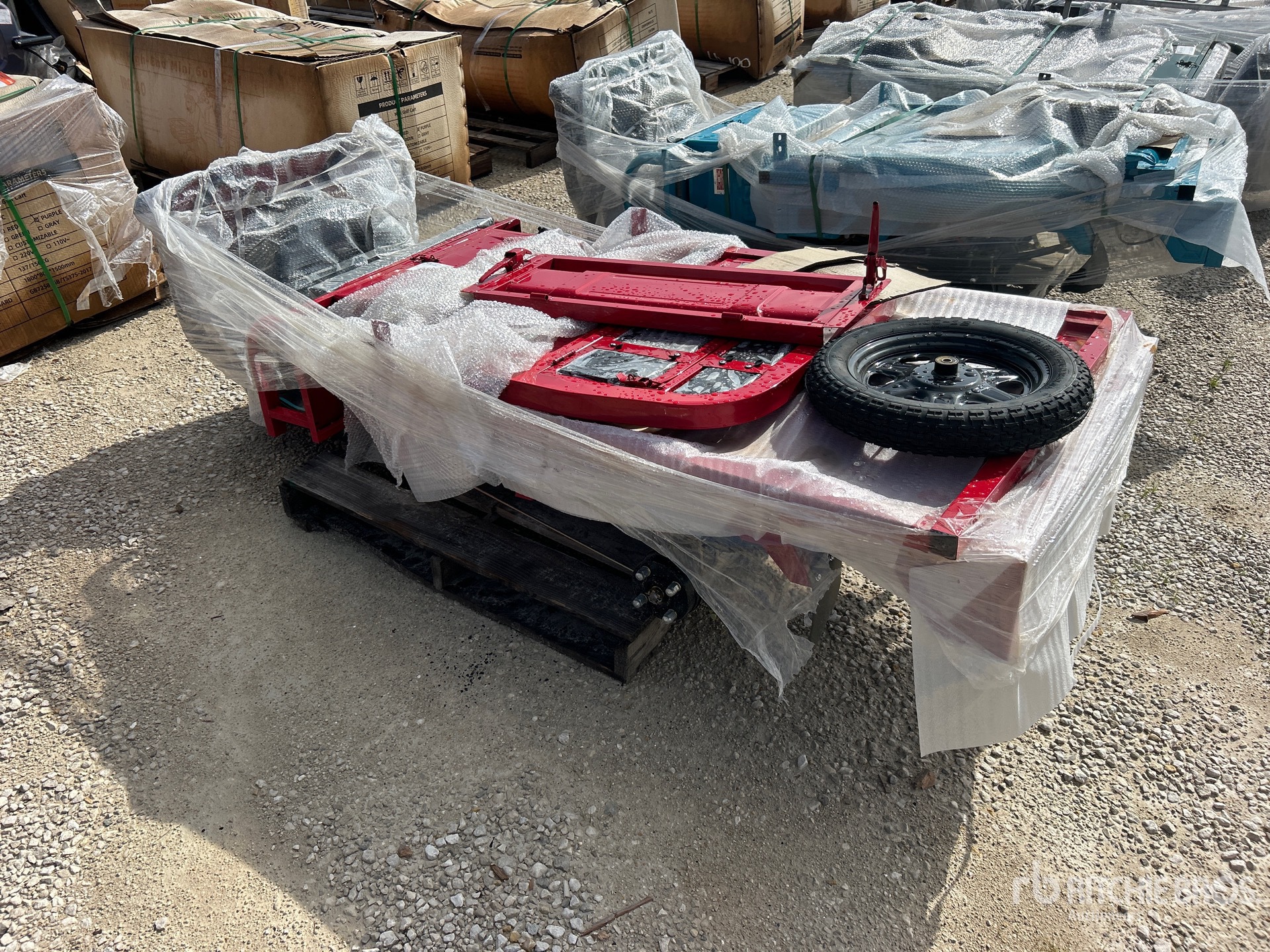 General Appearance with Picture, Right Rear Corner