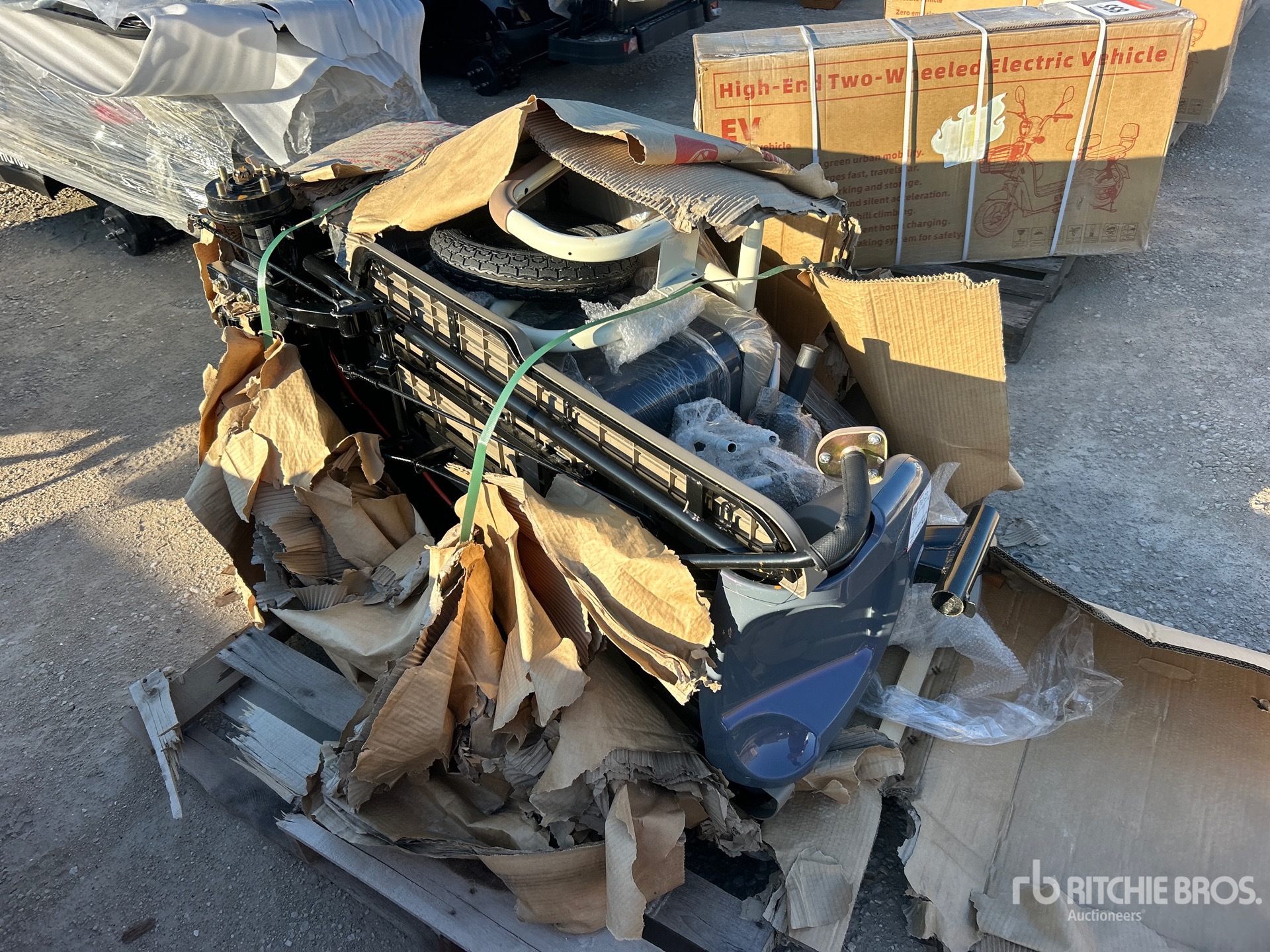 General Appearance with Picture, Right Rear Corner