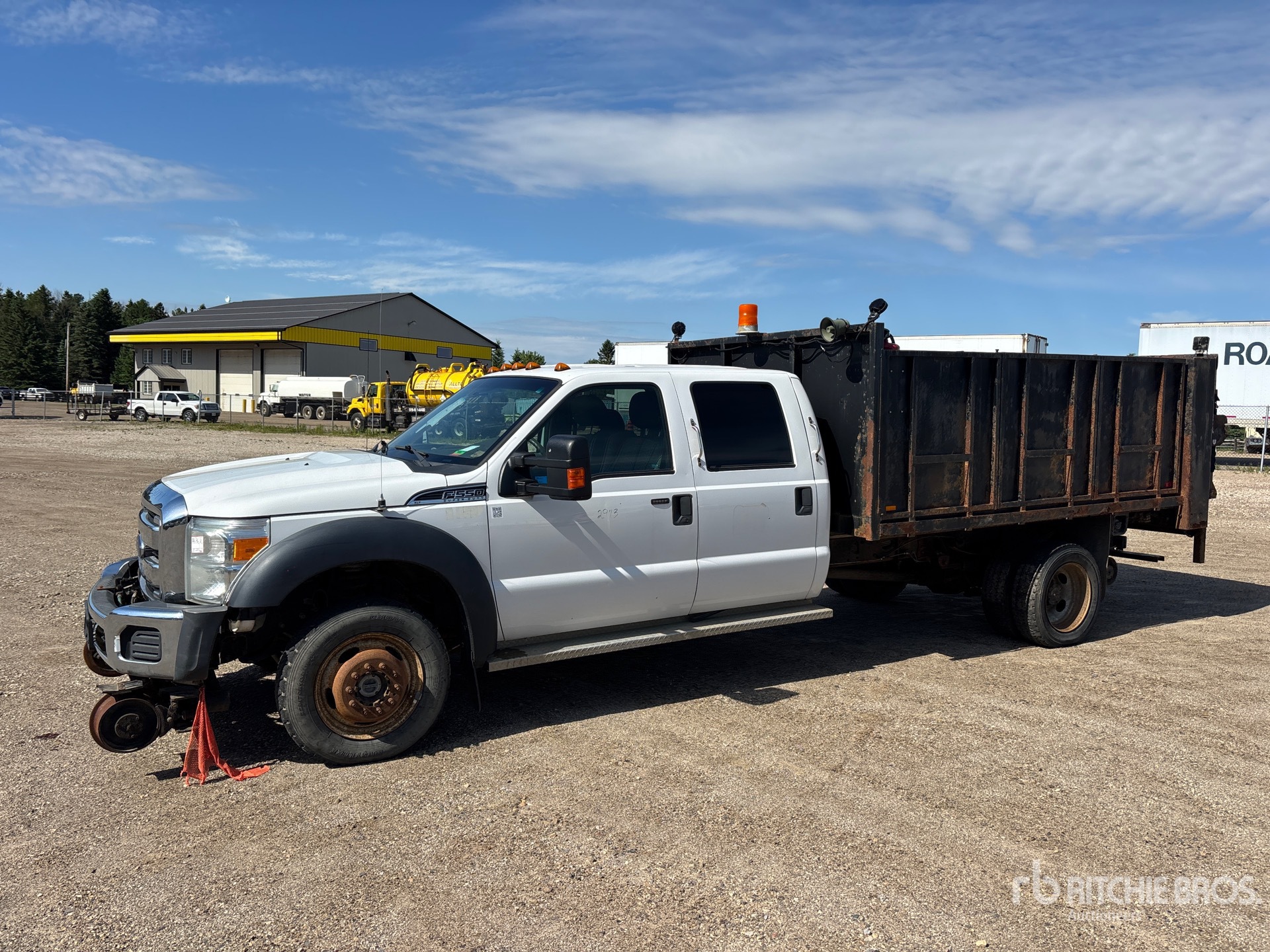 Photo of a 2015 Ford F-550