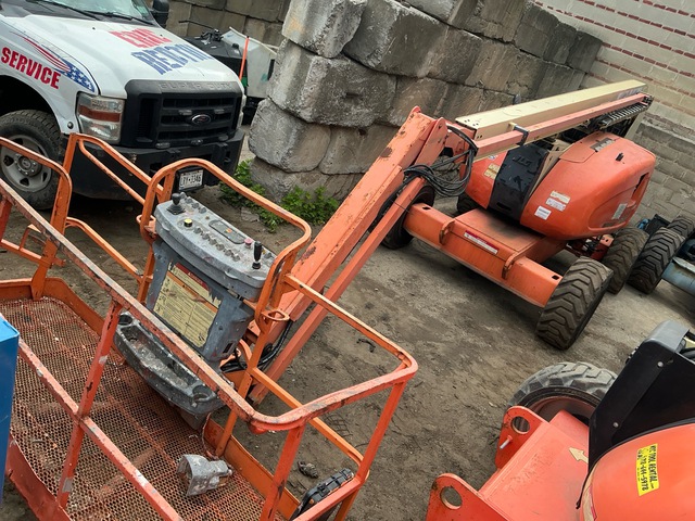 2004 JLG 600AJ 4WD Diesel Telescopic Boom Lift