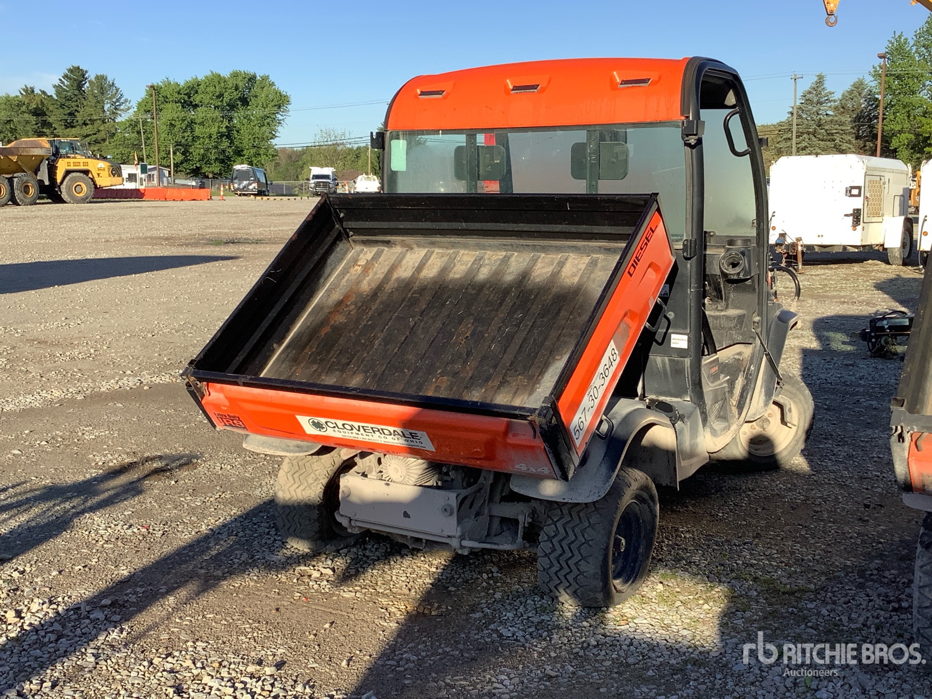 General Appearance with Picture, Right Rear Corner