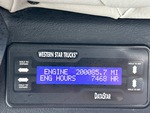 4 Transmision with Engine Hours
