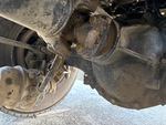 Underbody with Rear Drive Axle