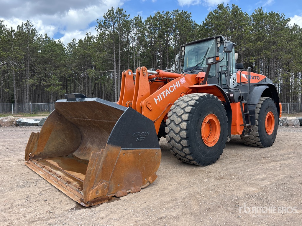 2018 Hitachi ZW370-5B Wheel Loader | Ritchie Bros. Auctioneers