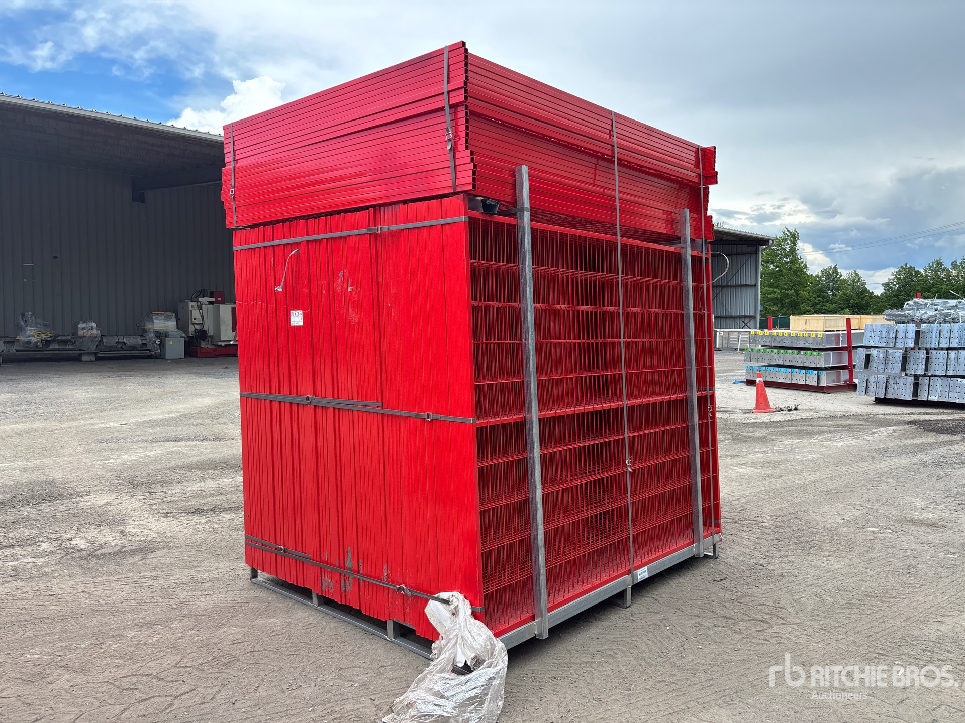 General Appearance with Bild, Ecke hinten links
