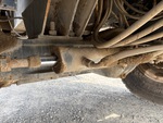 Chassis with Steering Cylinders