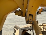 Hydraulics with Saddle Lock Pin