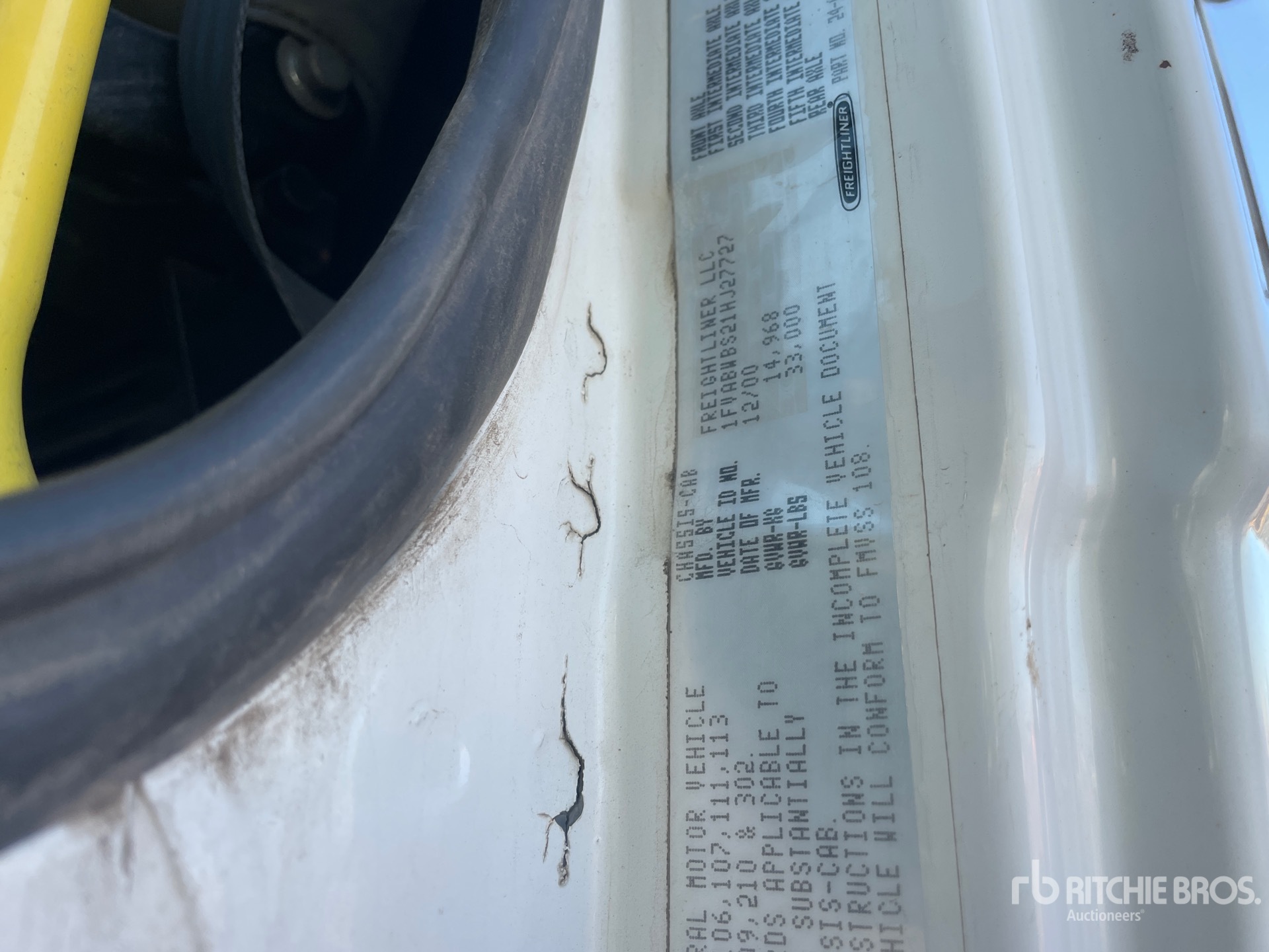 Photo of 2001 Freightliner FL80
