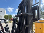 Hydraulics with Mast Lift Cylinders