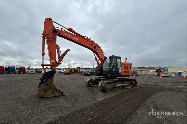 2016 Hitachi ZX225USRLC-5B Tracked Excavator | Ritchie Bros