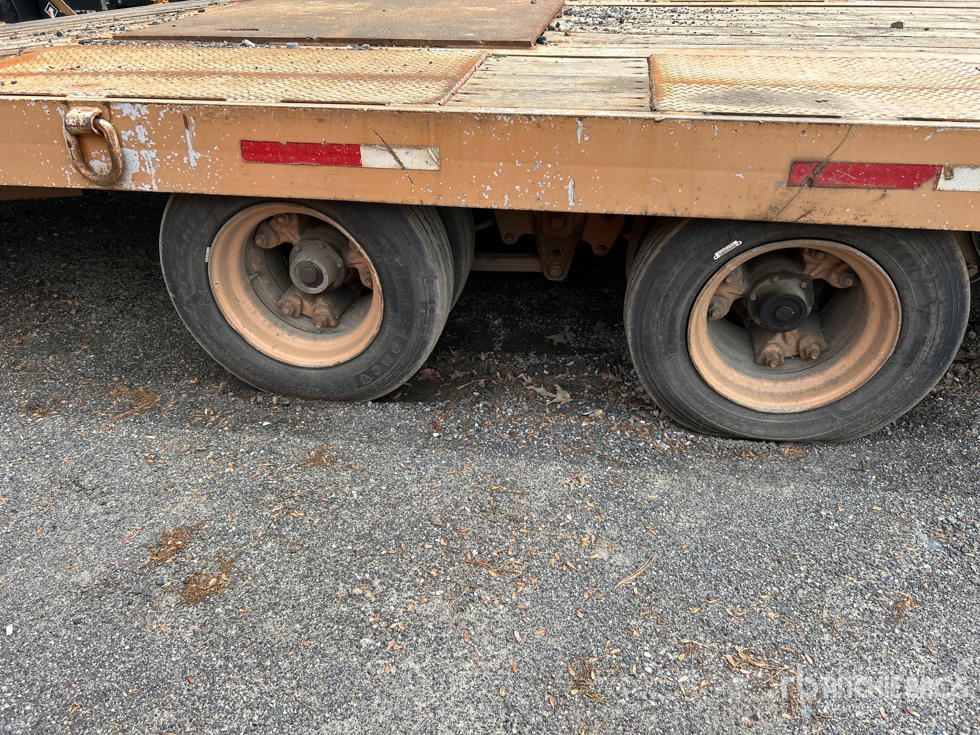 2005 BWS 27 ft T/A