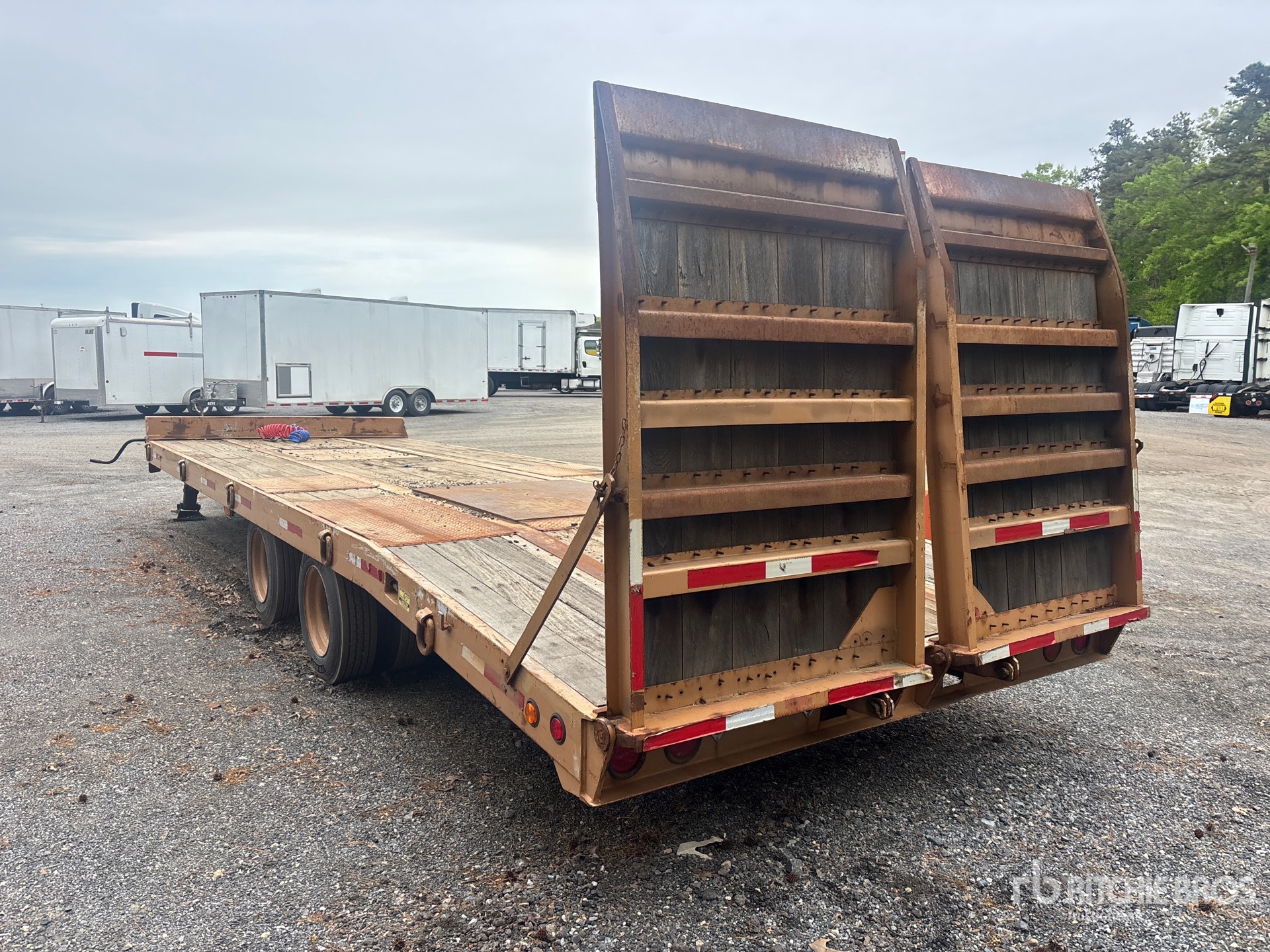 2005 BWS 27 ft T/A