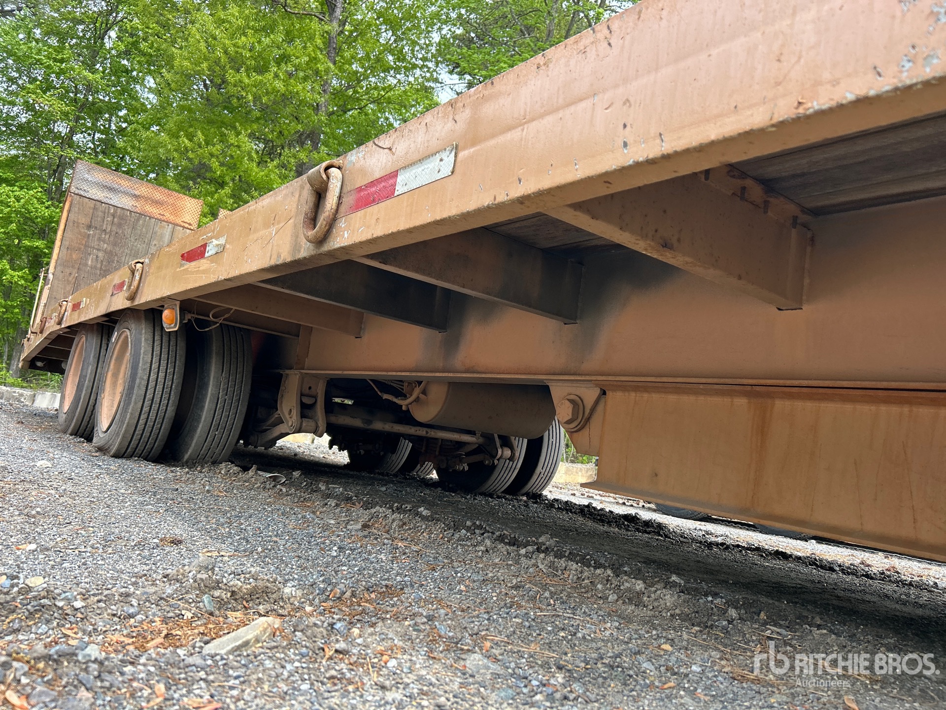 2005 BWS 27 ft T/A