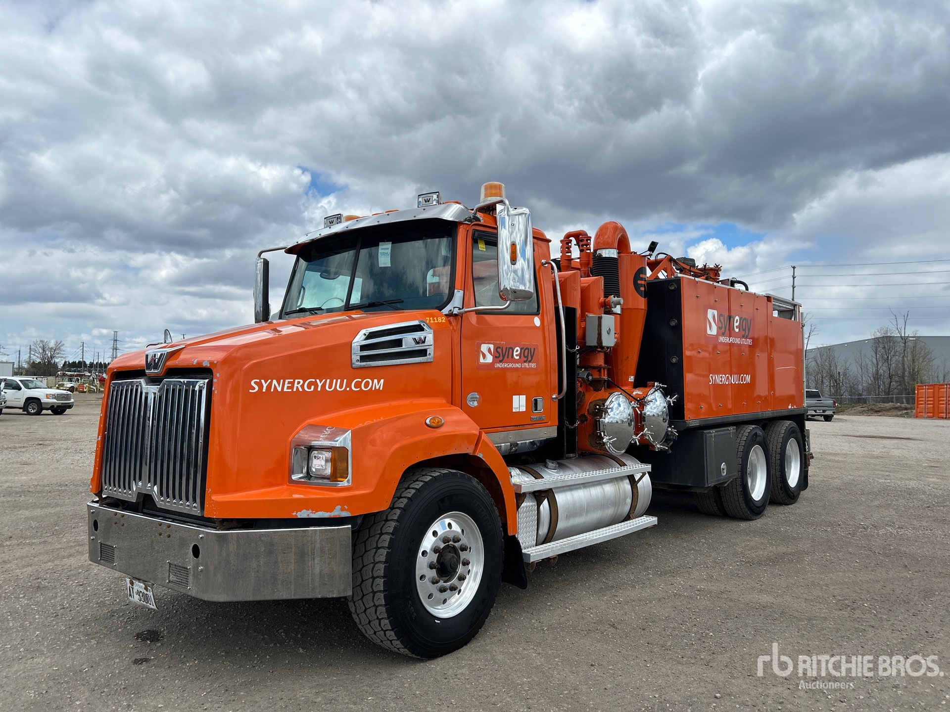 Photo of a 2018 Western Star 4700SF