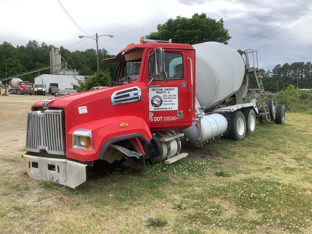 2016 Western Star 6x4 Mixer Truck (Inoperable)