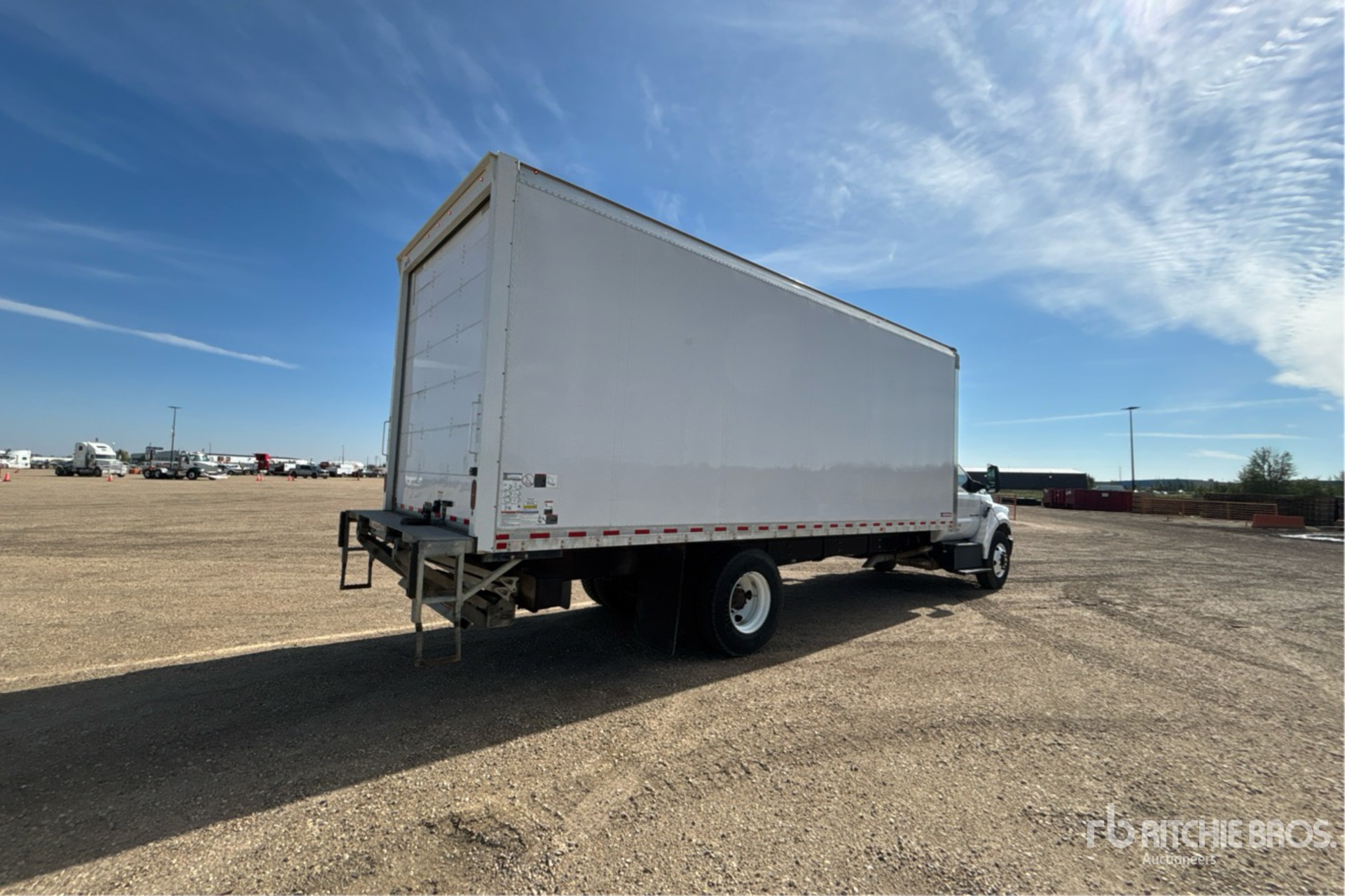 2023 Ford F-750