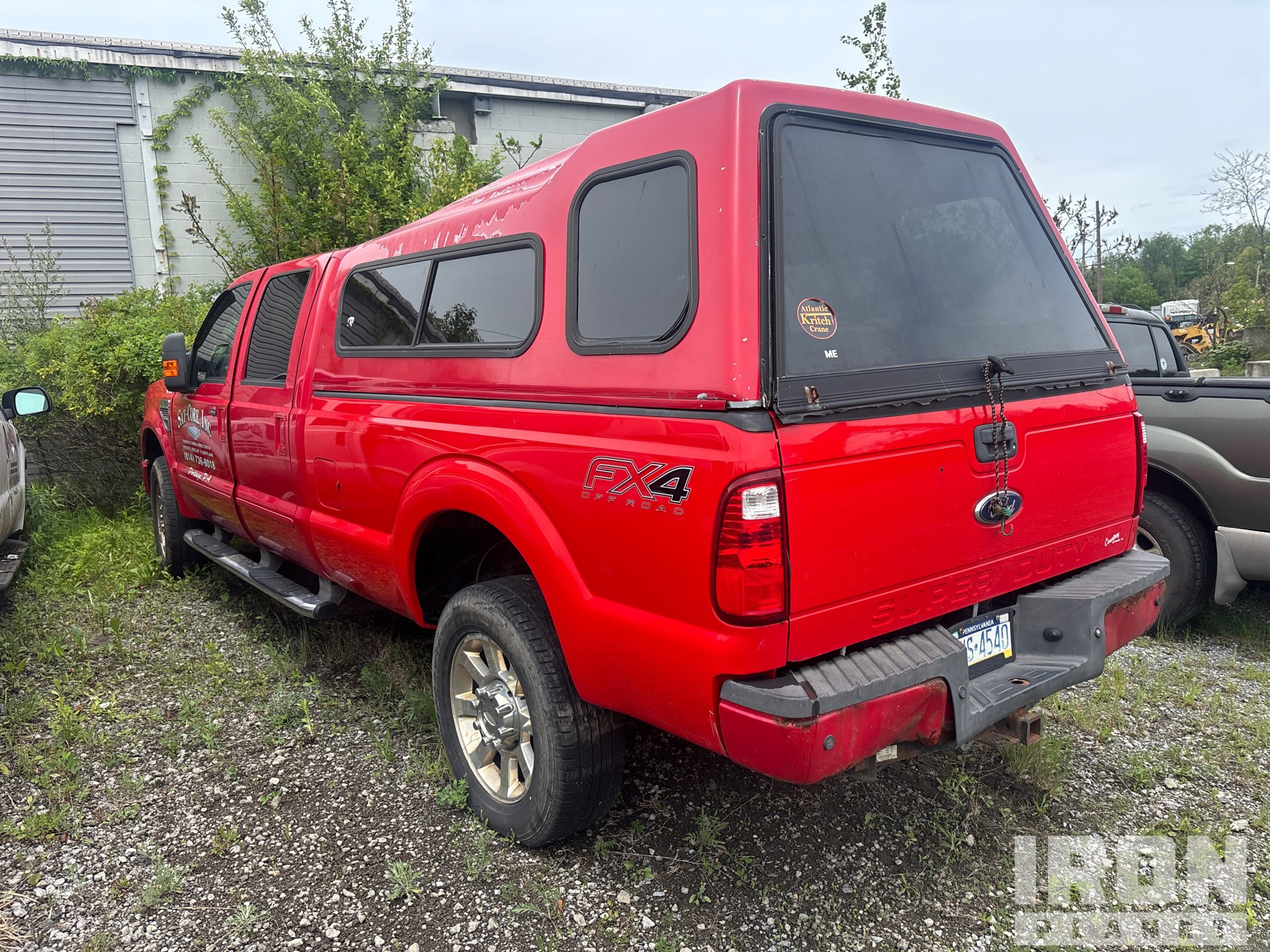 General Appearance with Picture, Left Rear Corner