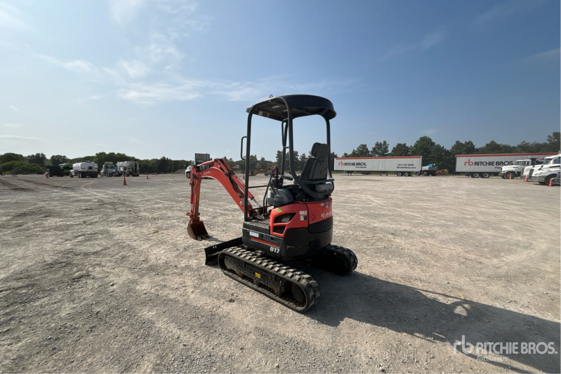 General Appearance with Picture, Left Rear Corner