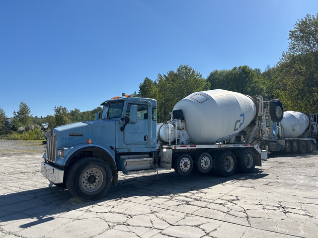 Kenworth W900 12x4 Mixer Truck