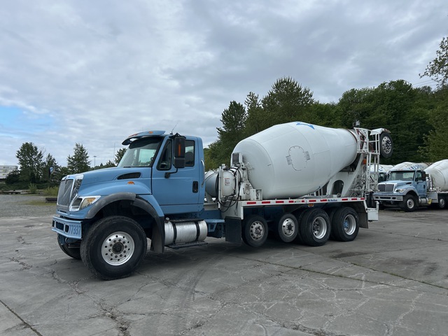 2007 International 7700 12x4 Mixer Truck